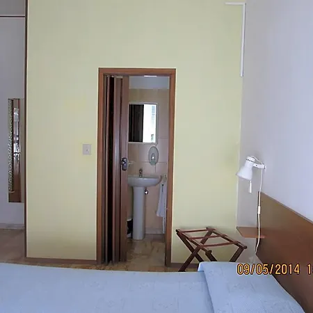 Hotel Aurora *